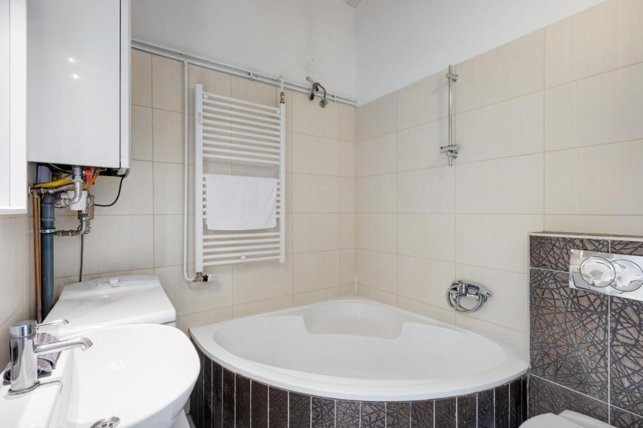 Elizabeth Garden Apartment Budapest Exteriör bild